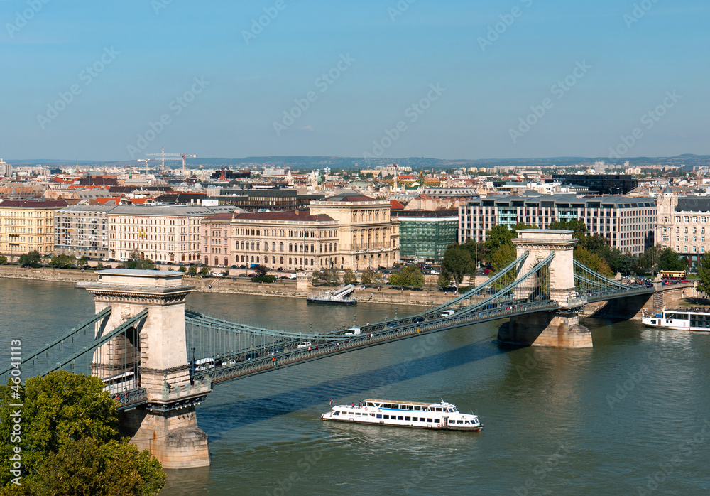 Budapest, Chain bridge with tourist boat