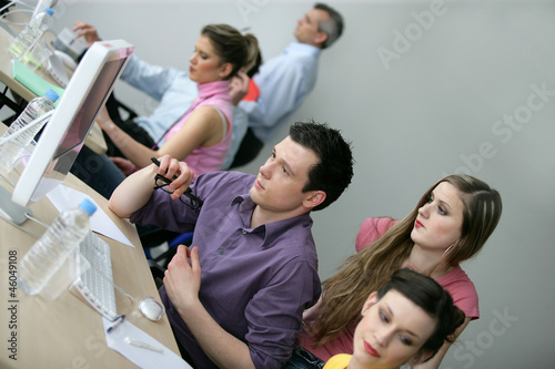 Wallpaper Mural businesspeople on an educational training Torontodigital.ca