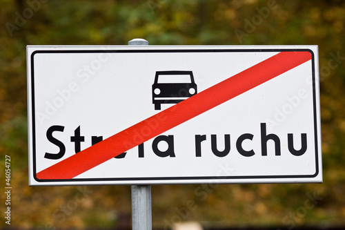 Znak drogowy / Strefa ruchu © bzyxx