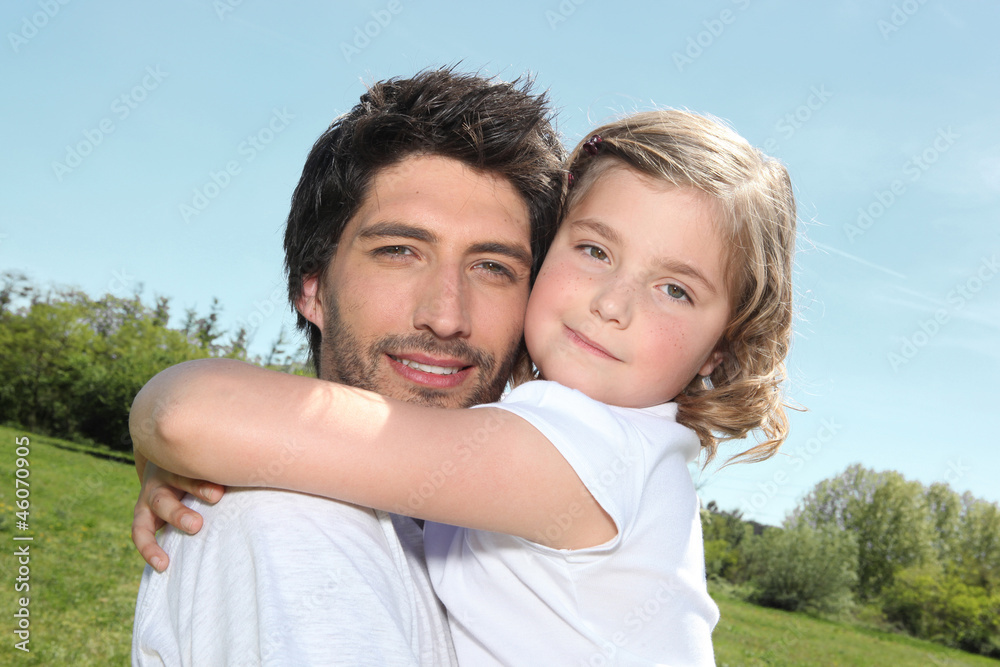 Obraz premium Father and daughter at the park
