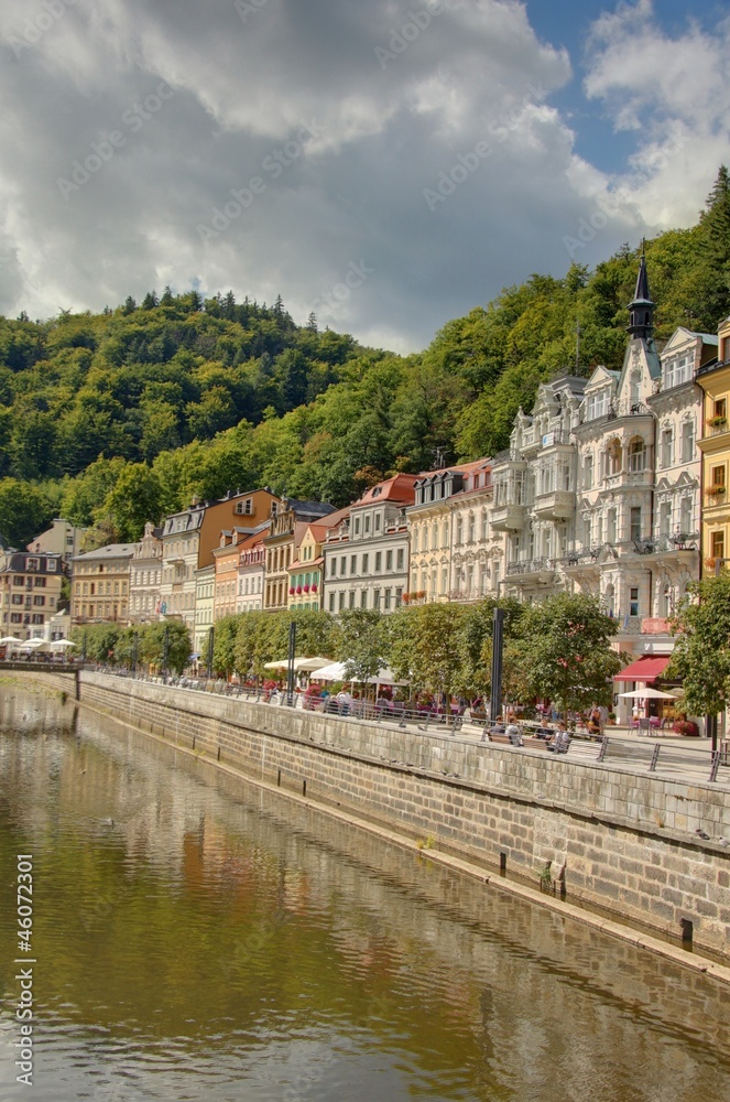 Fototapeta premium quai de karlovy vary