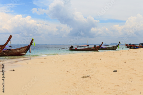 Longtail boats, Tropical beach, Tub Island, Andaman Sea, Thailan © thanomphong