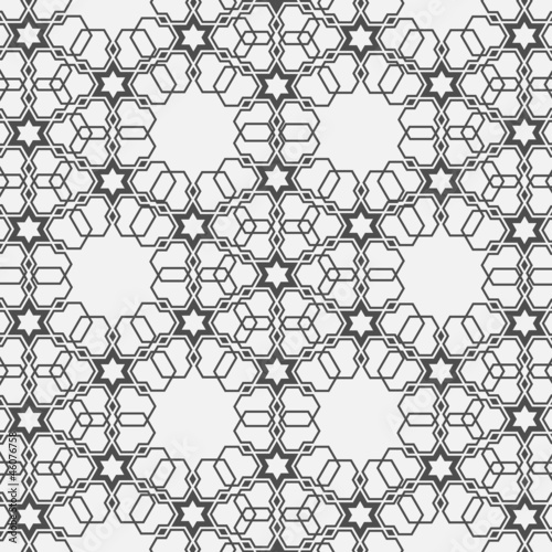 Monochromatic pattern on Islamic motif