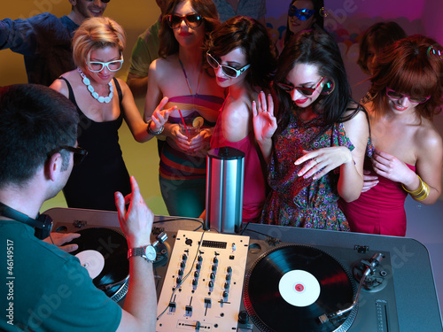 girls partying in a nightclub