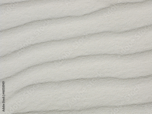 Wave pattern of white sands