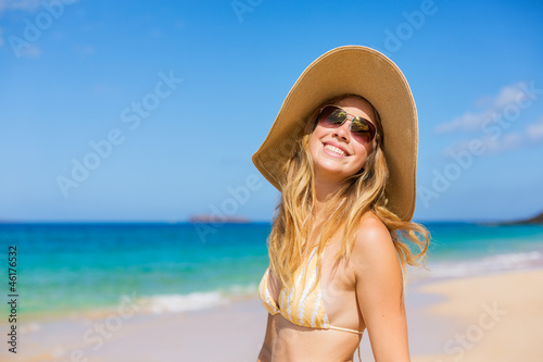 Beautiful Woman at the Beach © EpicStockMedia