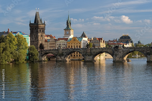 Charles Bridge in Prague at the end of a summer day © Mikhail Markovskiy