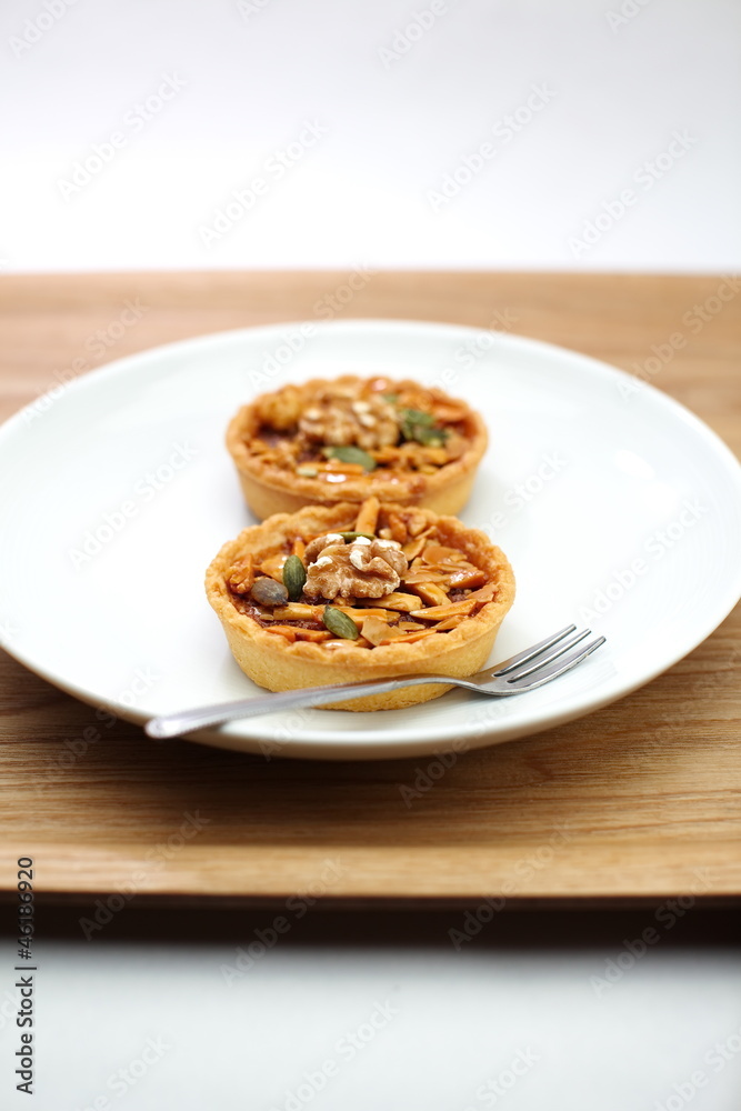cup cake, caramel nuts tart
