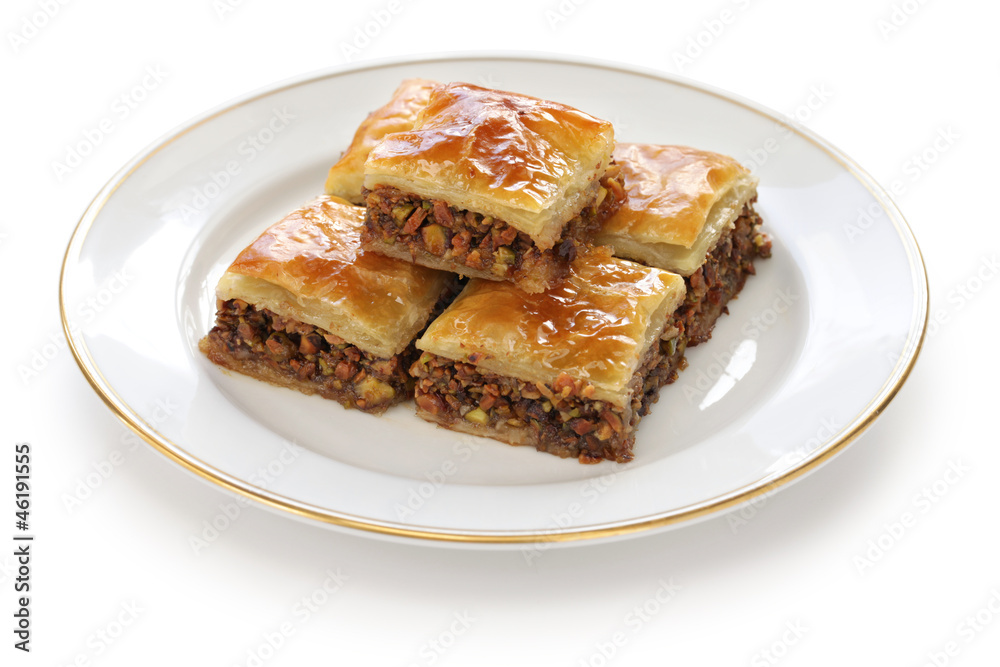 homemade baklava, turkish dessert homemade baklava, turkish dessert