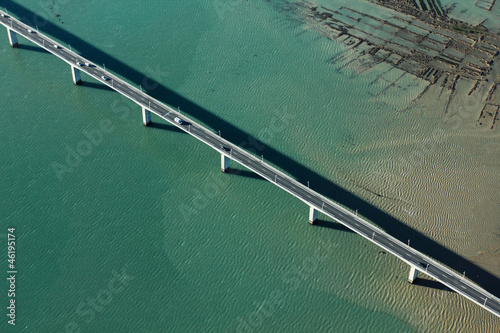 Pont de l'île d'Oléron vue du ciel photo