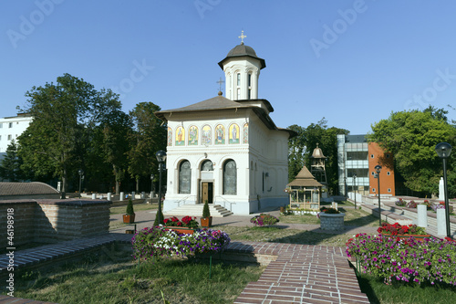 romania giardini chiesa