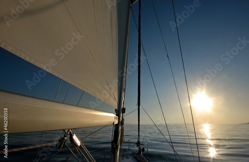 Fototapeta Naklejka Na Ścianę i Meble -  Sail boat at sunset