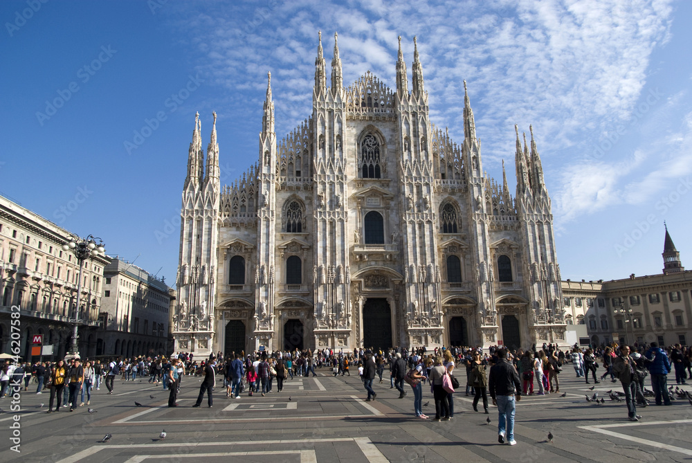 View of the Gothic cathedral of the city of Milan