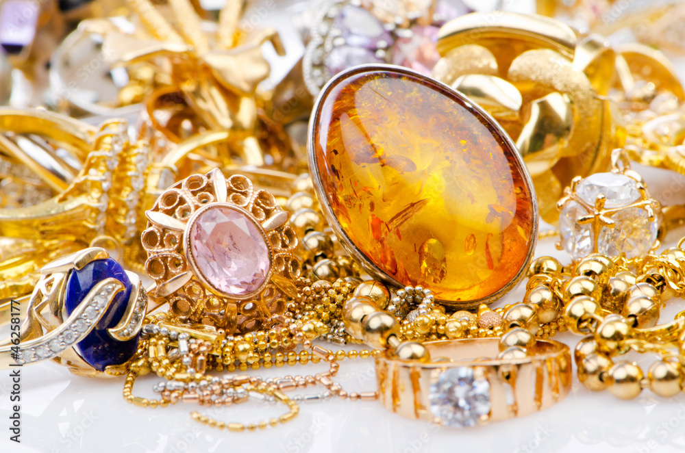 Large collection of gold jewellery Large collection of gold jewellery