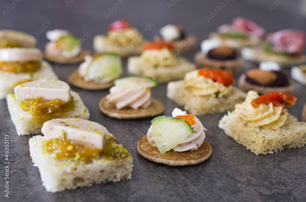 Toasts Toasts