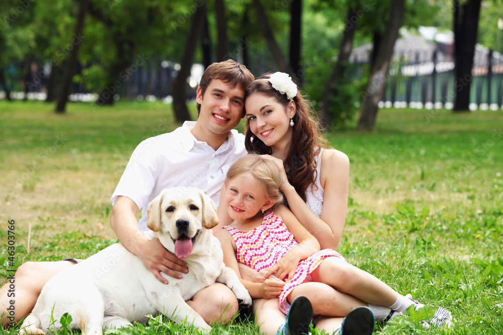 Fototapeta premium Happy family having fun outdoors