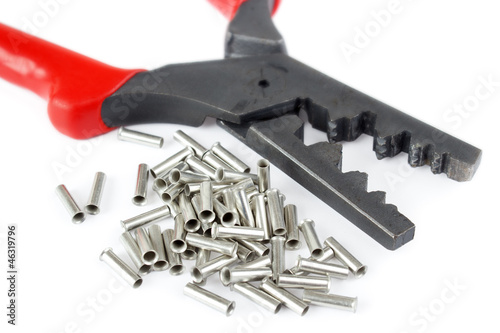 Cable tube terminals with scrimping pliers photo