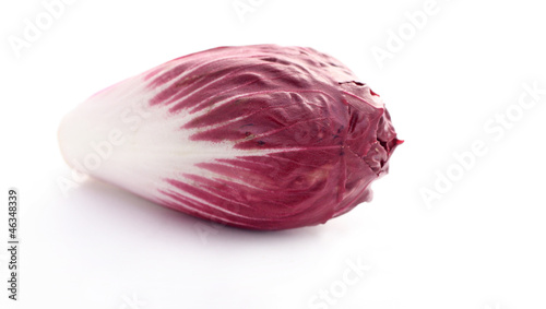 Une endive carmine