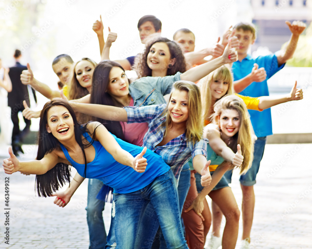 Obraz premium Group people in summer outdoor.