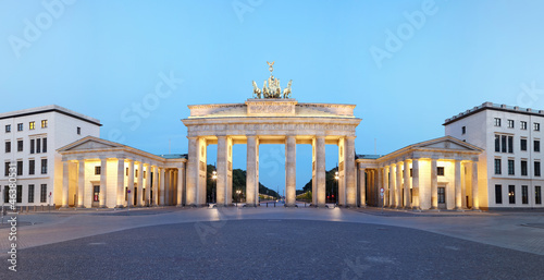 Brandenburg gate panorama at dusk  Berlin