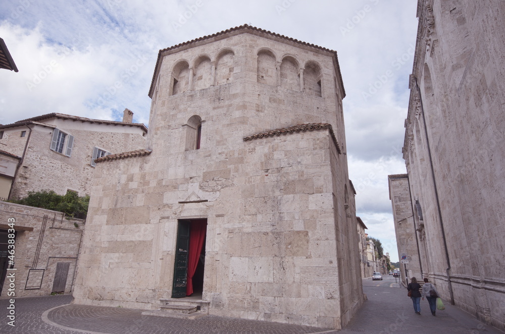 Baptistry of Saint Francesco, Ascoli Piceno