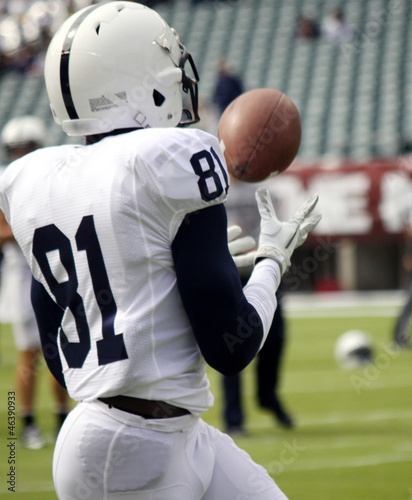 Football player making a catch