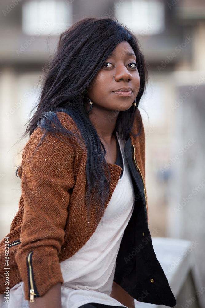 © Samuel B. - Portrait of a happy young african american teenage girl © Samuel B. - Portrait of a happy young african american teenage girl