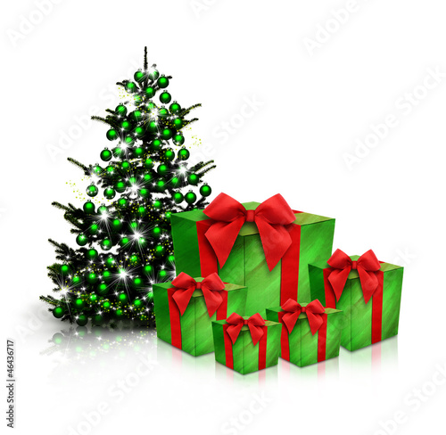 Geschenke mit Weihnachtsbaum