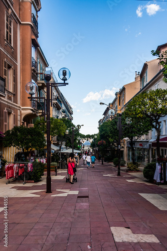 Via di Montecarlo