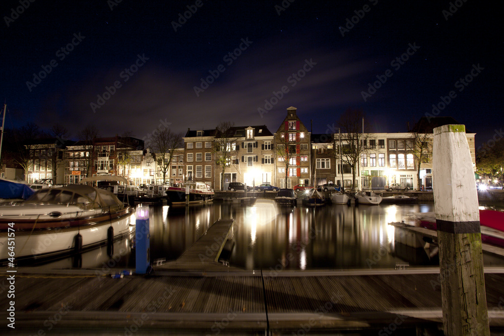 Beautiful shots of dordrecht by night