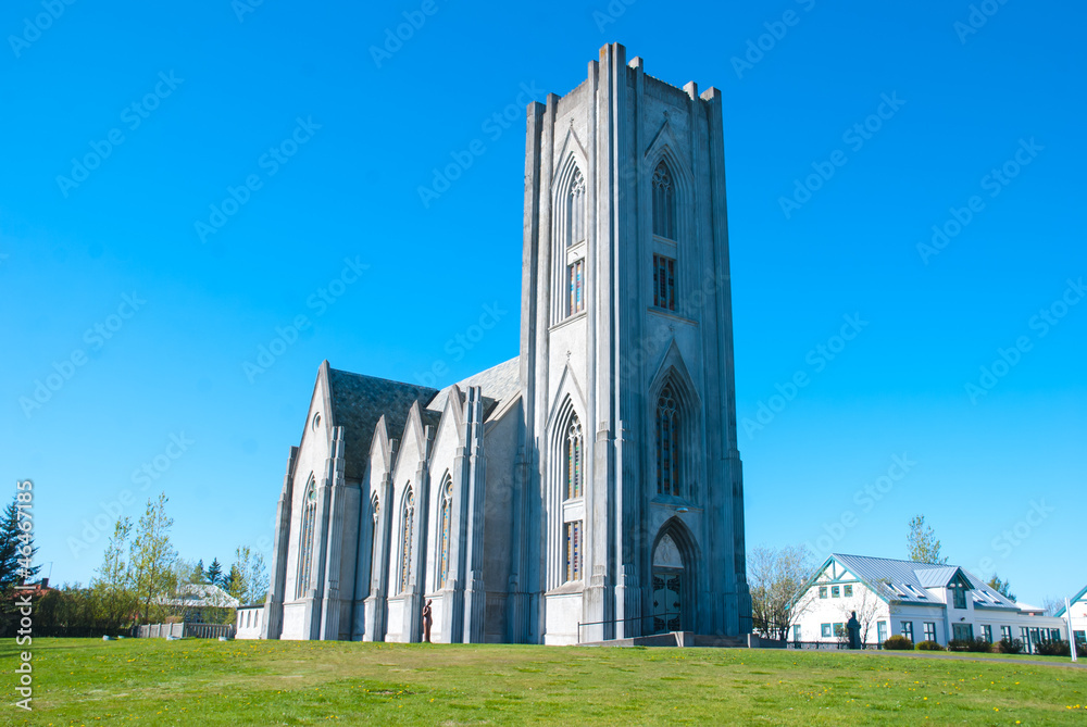 Catholic cathedral of Iceland, Reykjavik. - obrazy, fototapety, plakaty 