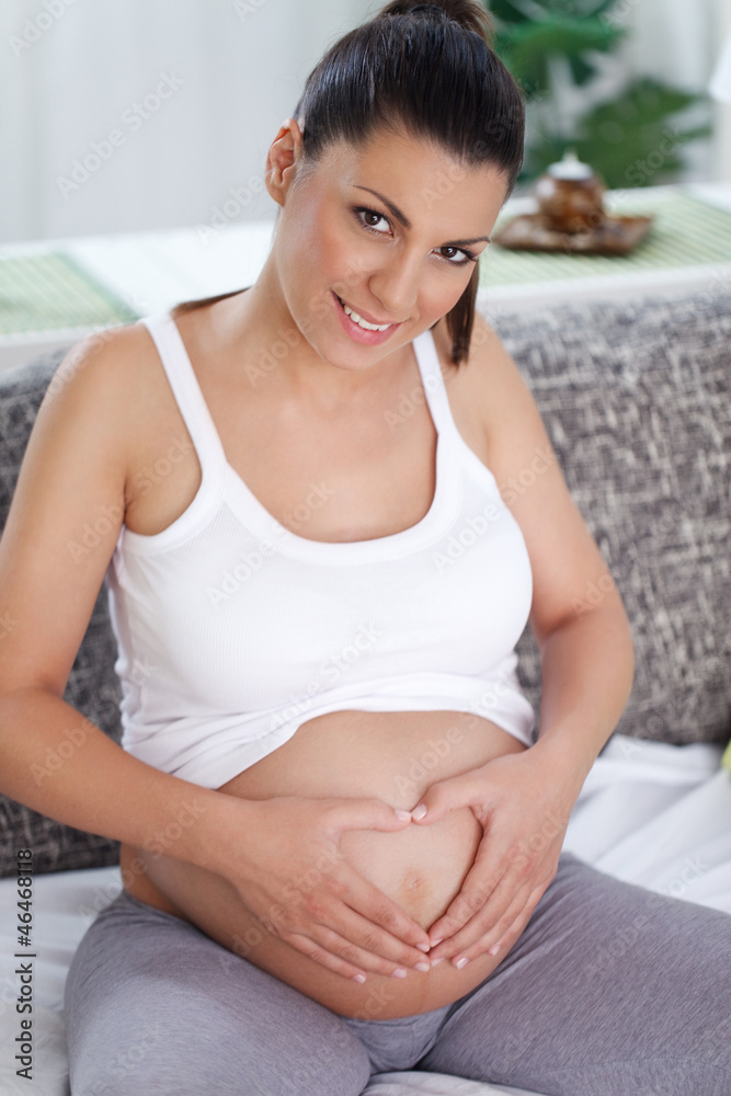 Heart Shaped Pregnancy Heart Shaped Pregnancy