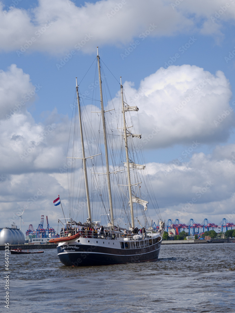 sailing boat sailing boat