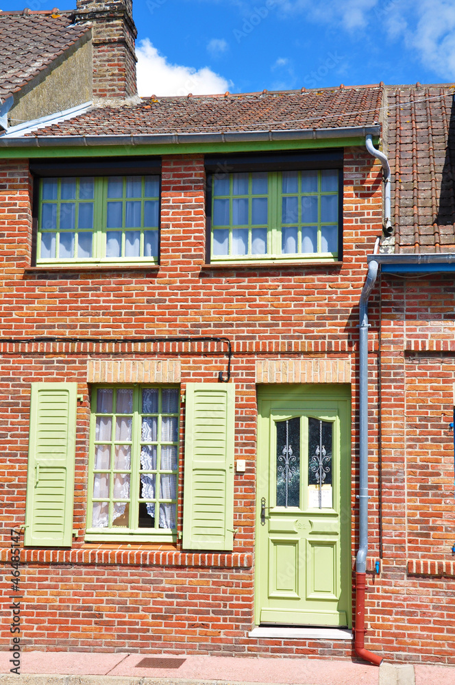 Fassade eines Einfamilienhauses