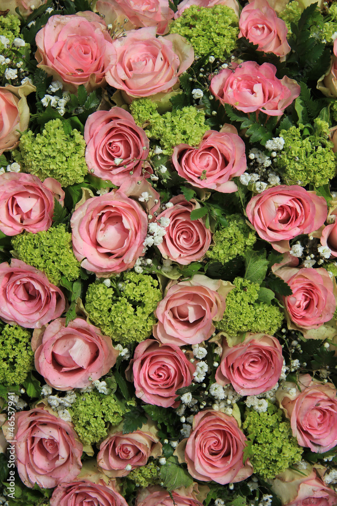 Pink rose wedding centerpiece Pink rose wedding centerpiece