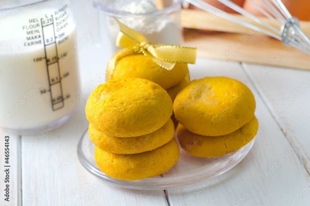 Sweet lemon cookies on the glass plate Sweet lemon cookies on the glass plate