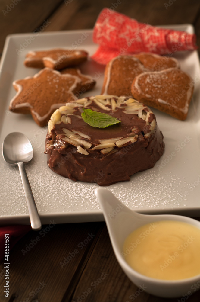 Schokoladenpudding zu Weihnachten Schokoladenpudding zu Weihnachten