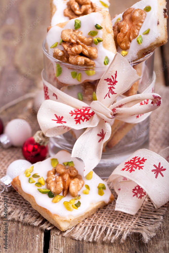 Obraz premium Nussecken für Weihnachten im Glas