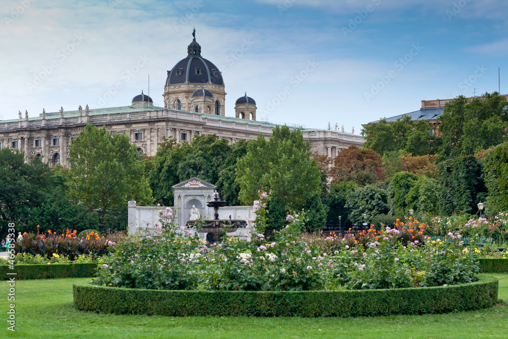 Fototapeta premium Volksgarten in Vienna