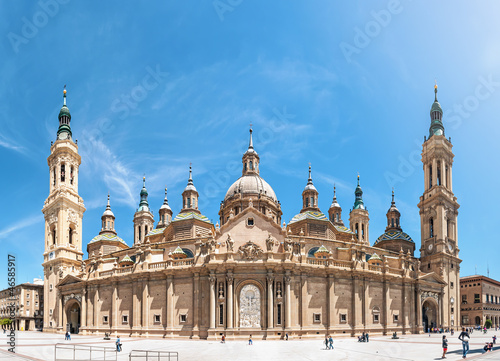 Fotografie, Obraz Basilica of Our Lady of Pillar in Spain, Europe.
