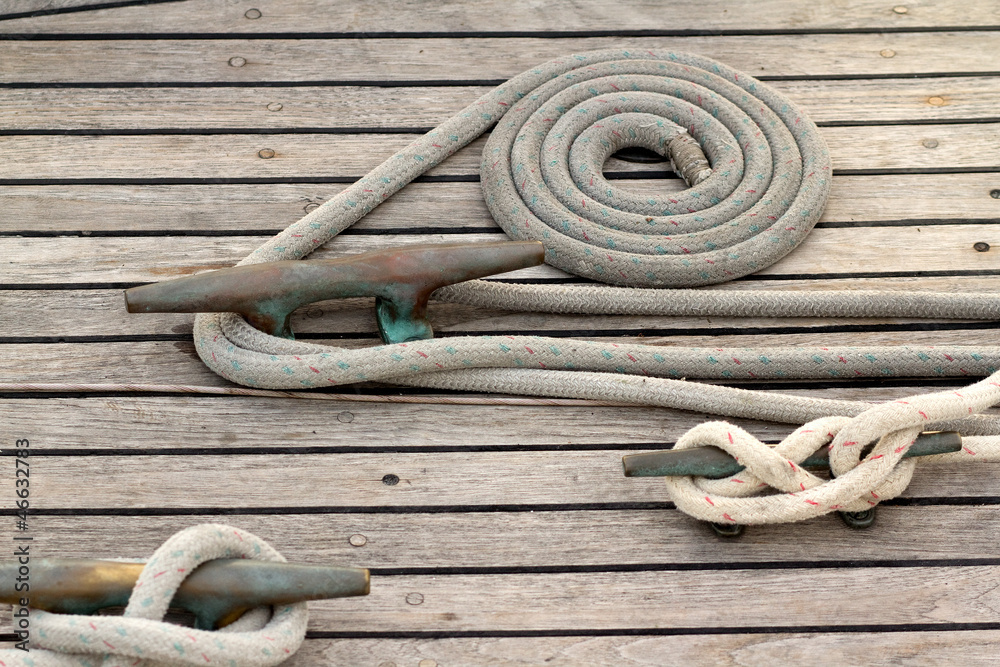 Obraz premium sailor knot and mooring rope