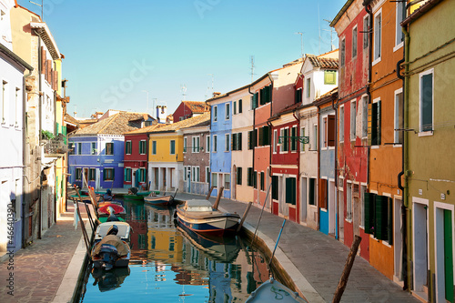 Street multicolored view in Burano, Venice, Italy © Cristal Oscuro