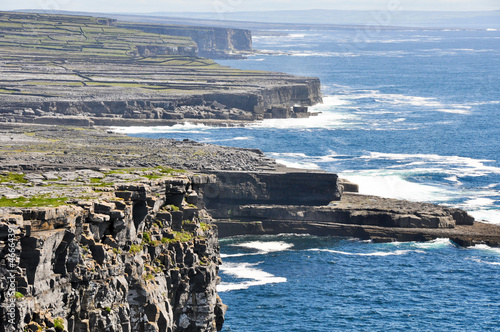 Obraz na plátne Cliffs in Inishmore, Aran islands in Ireland