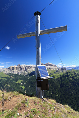 Dolomiti - cross in Crepa Neigra peak photo