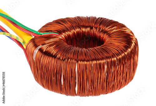 Ring core transformer