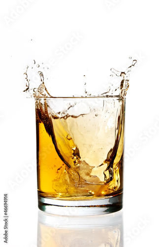 Whisky ice splash