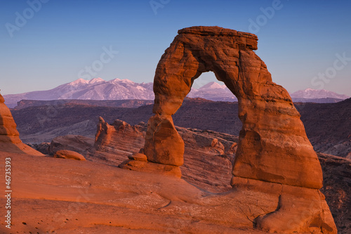 Utah's Iconic Delicate Arch at Dusk