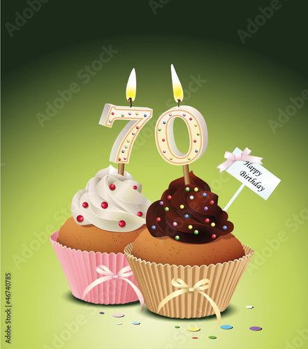 Cupcake mit Geburtstagskerze die Zahl 70