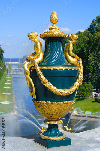 Peterhof, decorative vase
