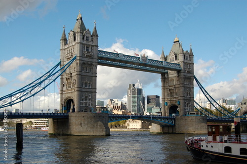LONDRES TOWER BRIDGE